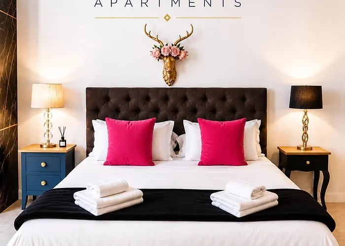 Artistic Antibes Apartment