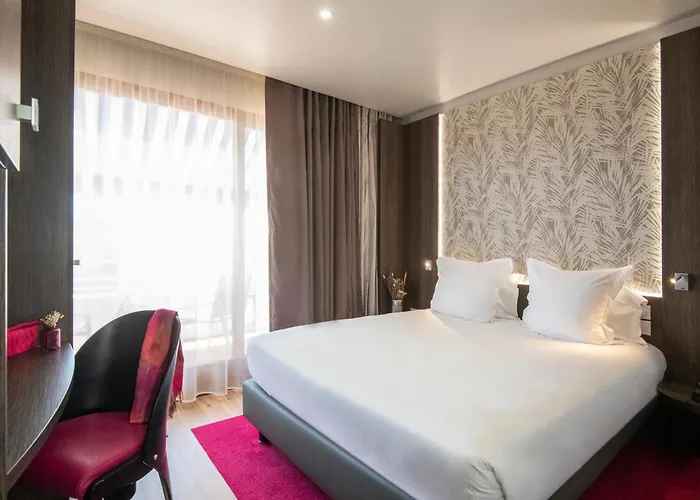 Best Western Premier Le Patio Des Artistes Wellness Jacuzzi