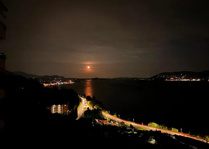Suite bijoux On Lake Maggiore