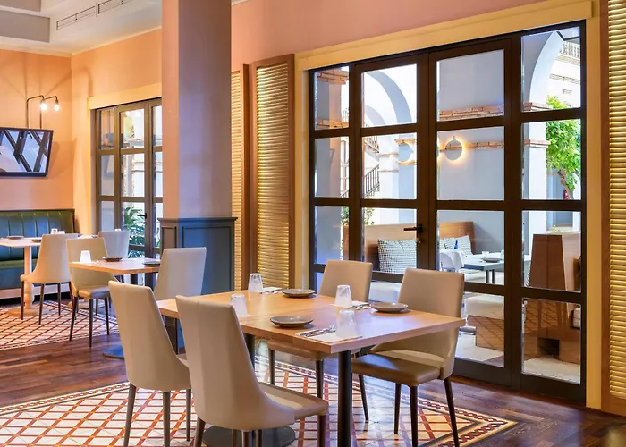 Level At Melia Villaitana (Adults Only)