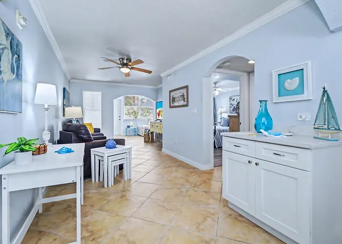 Barefoot Beach Resort F104