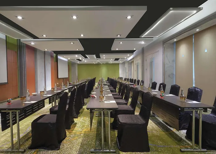 Pullman Jakarta Central Park