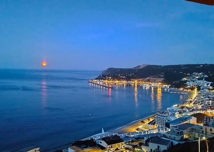 Edificio Panoramico - Falesia De Sesimbra