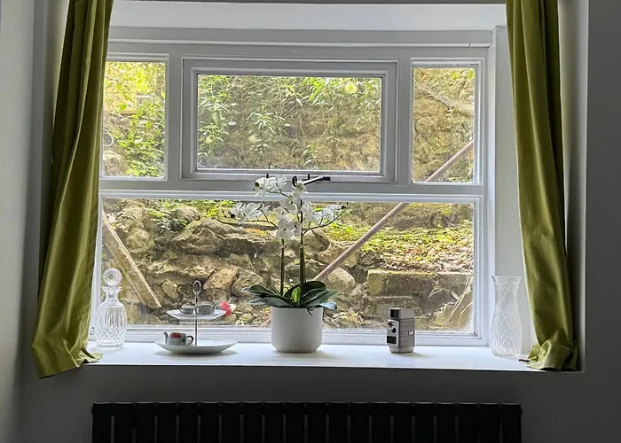 Ventnor Hideaway
