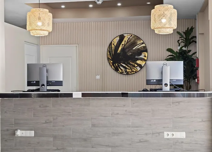 Brion City BW Signature Collection