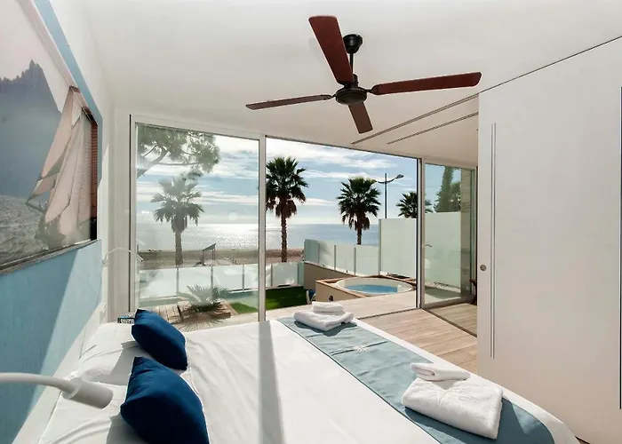 Suites At Sea