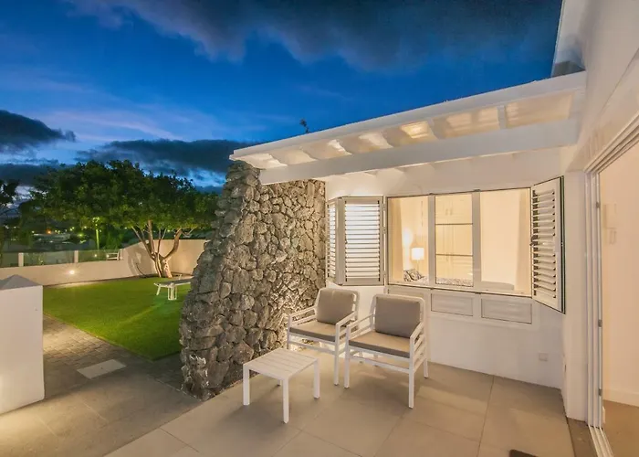 Rooms & Suites Princesa Sonia - Puerto Del Carmen, Lanzarote - Near The Beach