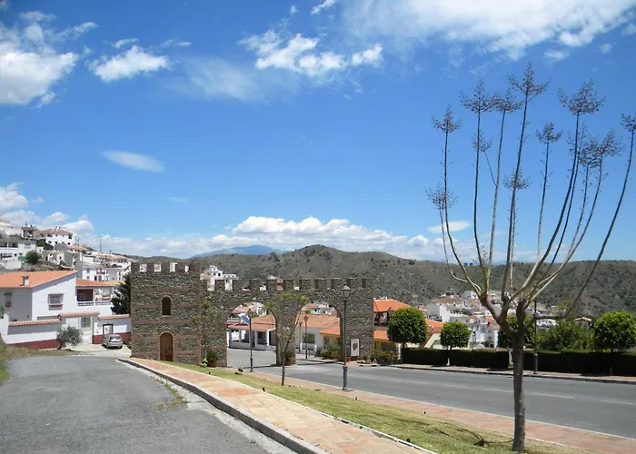 Moclinejo House